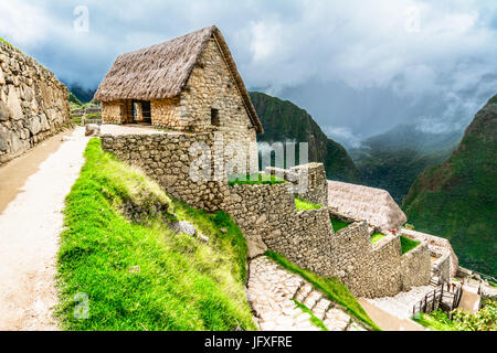 Guardhouses au Machu Picchu, la vallée sacrée des andes, Pérou Banque D'Images