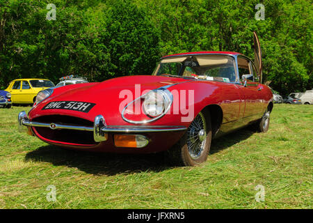 Jaguar Type E L'emblématique voiture de sport britannique classique construit à partir de 1961 et 1975, à un rassemblement véhicules anciens Banque D'Images