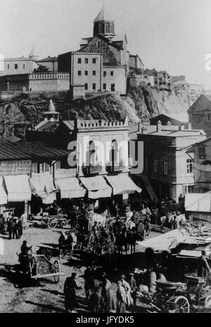 Ermakov. E183ABE18395E18394E1839AE18398 E18397E18391E18398E1839AE18398E183A1E18398E183A1 E18391E18390E18396E18390E183A0E18398 - Bazar du Vieux Tbilissi C2B 0086 Banque D'Images