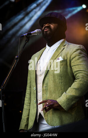 Glynde, England, UK. 07 juillet, 2017. glynde, East Sussex, 2 juillet 2017. Gregory porter ferme la main stage à love supreme jazz festival à glynde place. crédit : Francesca moore/Alamy live news Banque D'Images