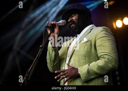 Glynde, England, UK. 07 juillet, 2017. Glynde, East Sussex, 2 juillet, 2017. Gregory Porter ferme la Main Stage à Love Supreme Jazz Festival à Glynde Place. Credit : Francesca Moore/Alamy Live News Banque D'Images