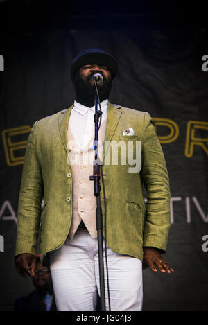 Glynde, England, UK. 07 juillet, 2017. glynde, East Sussex, 2 juillet 2017. Gregory porter ferme la main stage à love supreme jazz festival à glynde place. crédit : Francesca moore/Alamy live news Banque D'Images