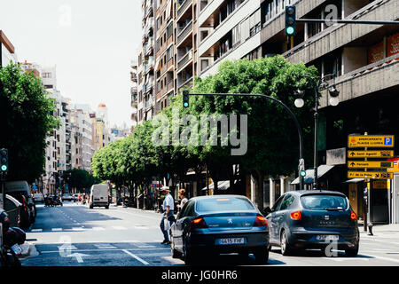 Valence, Espagne - août 06, 2016 : la vie quotidienne en centre-ville animé de la ville de Valencia en Espagne. Banque D'Images