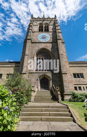 La magnifique cathédrale de Bradford, en plein cœur de la ville de Bradford, West Yorkshire, UK, été 2017 Banque D'Images