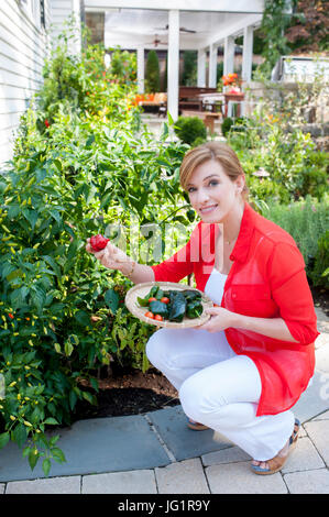 Celebrity chef de la télévision américaine mexicaine Pati Jinich auteur de livres de cuisine et spectacle sur PBS Pati's Mexican Table - à la maison - Banque D'Images