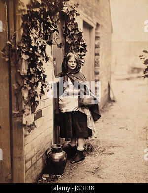 Henry Peach Robinson - Le Petit Chaperon Rouge arrive à la porte de la maison de sa grand-mère Banque D'Images