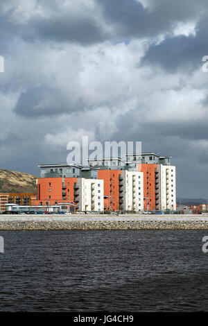 Immeubles à appartements de Dunstaffnage Marina Banque D'Images