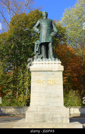 Roon-Denkmal - Großer Tiergarten, Berlin, Allemagne - DSC09542 Banque D'Images