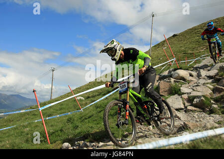 Fort William, Écosse. 4 juin, 2017. Matthew Walker à la Coupe du Monde de VTT Descente. Banque D'Images