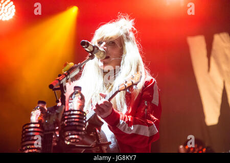 Montréal, Canada - 4 juillet 2017 : Walk Off The Earth sur scène lors du Festival International de Jazz de Montréal Photo : Marc Bruxelles/Alamy Live News Banque D'Images