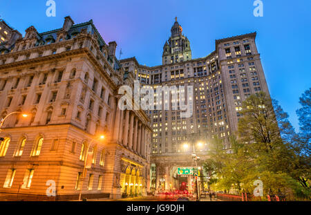 Le palais de justice de substitution et Manhattan Municipal Building à New York City, USA Banque D'Images