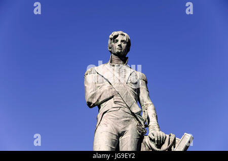 L'amiral Lord Horatio Nelson statue en bronze dans la Place des Héros Nationaux. Banque D'Images