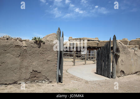 Virages old fort, un grand et fort adobe hiistoric trading post au Colorado Banque D'Images