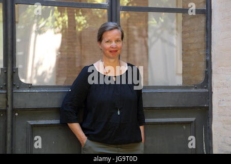 L'écrivain allemand Jenny Erpenbeck/. Photocall avec deux des candidats pour la quatrième édition du Premio Strega, Jenny Erpenbeck/ et Ali Smith, qui seront présents à la soirée du 5 juillet de la littérature Festival International de Rome (Photo de Matteo Nardone / Pacific Press) Banque D'Images