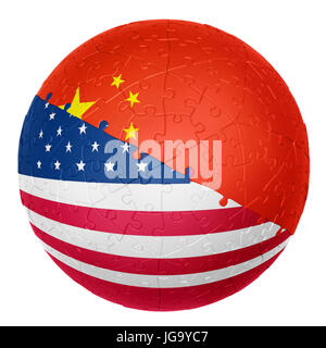 Puzzle ball une moitié est le drapeau de la Chine l'autre moitié est l'USA flag 3D'illusions Banque D'Images