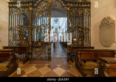 Visite de St Peter's Abbey à Salzbourg, Autriche Banque D'Images