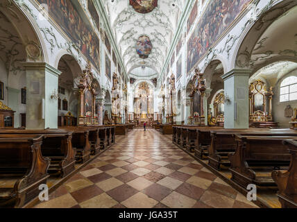 Visite de St Peter's Abbey à Salzbourg, Autriche Banque D'Images