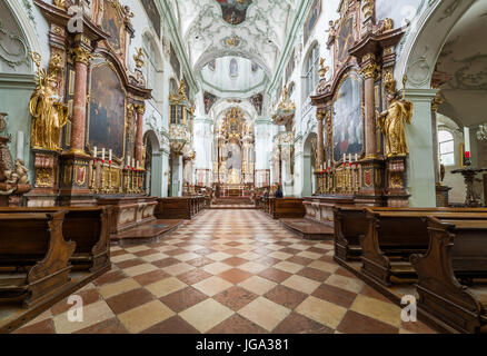 Visite de St Peter's Abbey à Salzbourg, Autriche Banque D'Images