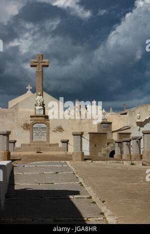 Cimetière Maritime de Bonifacio (avec tout le respect) Banque D'Images