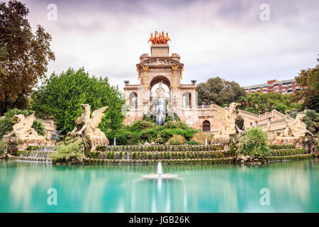 Cascada monumental dans le Parc de la Ciutadella, Barcelone, Espagne Banque D'Images