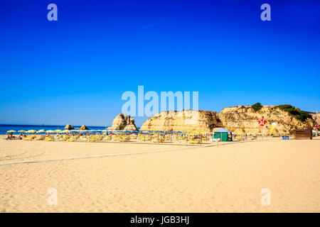 Praia da Rocha à Portimão, Algarve, Portugal Banque D'Images