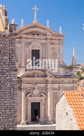 Dubrovnik Croatie Dubrovnik- Cathédrale église du trésor vu de murs de ville Dubrovnik Old Town Dubrovnik Croatie côte Dalmate Europe Banque D'Images