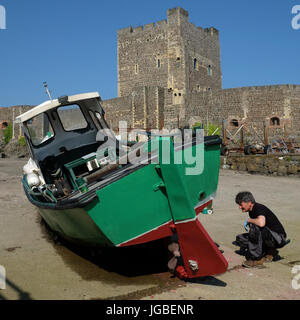 Bateau de pêche 'Maeve' à Carrickfergus Harbour. Banque D'Images