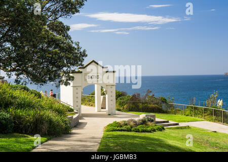 L'entrée de la piscine de mer naturelle à Coogee, Sydney Banque D'Images