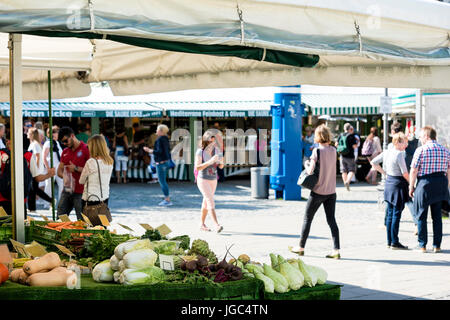 Le Viktualienmarkt, München, Allemagne Banque D'Images