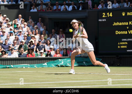 Londres, Royaume-Uni. 5 juillet, 2017. Les Championnats de tennis de Wimbledon 2017 tenue à l'ensemble, au Royaume-Uni. 05 juillet, 2017. Lawn Tennis et croquet Club, Londres, Angleterre, Royaume-Uni. Simple dames - DEUXIÈME TOUR Johanna Konta (GBR) [6] v Donna Vekic (CRO). Sur la photo :- Johanna Konta Crédit : Duncan Grove/Alamy Live News Banque D'Images