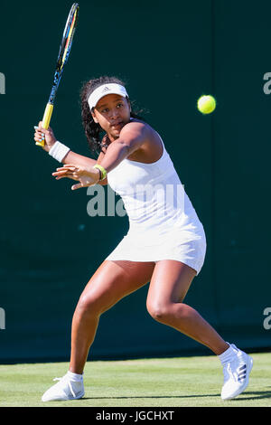 Londres, Royaume-Uni. 5 juillet, 2017. Naomi Osaka (JPN) Tennis : Naomi de Osaka au Japon pendant féminin deuxième tour des championnats de tennis de Wimbledon contre Barbora Strycova de la République tchèque à l'All England Lawn Tennis et croquet Club à Londres, Angleterre . Credit : AFLO/Alamy Live News Banque D'Images