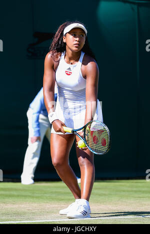 Londres, Royaume-Uni. 5 juillet, 2017. Naomi Osaka (JPN) Tennis : Naomi de Osaka au Japon pendant féminin deuxième tour des championnats de tennis de Wimbledon contre Barbora Strycova de la République tchèque à l'All England Lawn Tennis et croquet Club à Londres, Angleterre . Credit : AFLO/Alamy Live News Banque D'Images