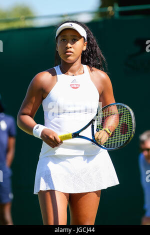 Londres, Royaume-Uni. 5 juillet, 2017. Naomi Osaka (JPN) Tennis : Naomi de Osaka au Japon pendant féminin deuxième tour des championnats de tennis de Wimbledon contre Barbora Strycova de la République tchèque à l'All England Lawn Tennis et croquet Club à Londres, Angleterre . Credit : AFLO/Alamy Live News Banque D'Images