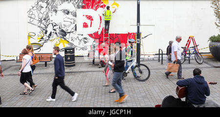 Derby. UK. 3e juillet 2017. Une murale graffiti est créé au cœur de Derby au cours de la prochaine semaine pour célébrer la ville est excitant Calendrier des événements. Credit : Shaun Fellows/Alamy Live News Banque D'Images