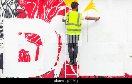 Derby. UK. 3e juillet 2017. Une murale graffiti est créé au cœur de Derby au cours de la prochaine semaine pour célébrer la ville est excitant Calendrier des événements. Credit : Shaun Fellows/Alamy Live News Banque D'Images