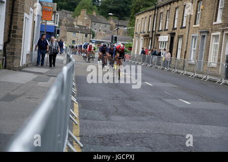 Skipton, UK. 5e juillet, 2017. Skipton Mens Elite Race Cycle Mercredi, 05 juillet 2017 : Crédit Les Wagstaff/Alamy Live News Banque D'Images