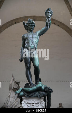 Sculpture en bronze, Perseo avec Medusa, Florence, Italie Banque D'Images