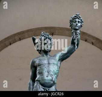 Sculpture en bronze, Perseo avec Medusa, Florence, Italie Banque D'Images