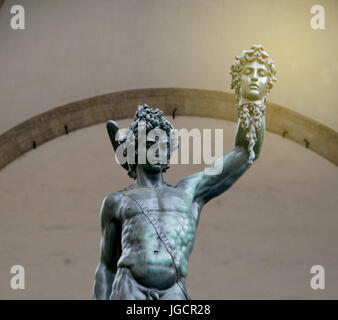 Sculpture en bronze, Perseo avec Medusa, Florence, Italie Banque D'Images