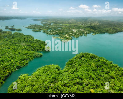 Vue aérienne du Canal de Panama sur le côté de l'Atlantique Banque D'Images