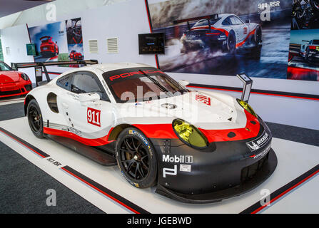 2017 Porsche 911 RSR LM GTE-Le Mans racer sur l'affichage à l'2017 Goodwood Festival of Speed, Sussex, UK. Banque D'Images