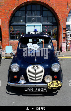 Brighton, UK - 17 mai 2015 : Londres à Brighton Mini Car s'exécuter. Cet événement annuel est organisé par la London et Surrey Mini Owners Club. Banque D'Images