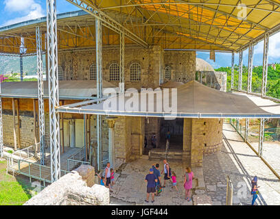 DEMRE, TURQUIE - 7 mai 2017 : l'église St Nicholas est le principal lieu de pèlerinage dans la région de villégiature et est un endroit très populaire parmi les touristes, le 7 mai, dans Banque D'Images