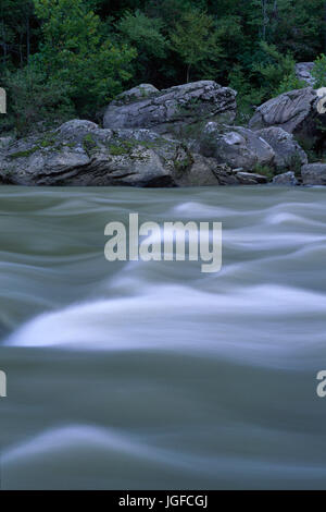 Grand Sud le long de la fourche Angel Falls Trail, Grand Rapids South Fork River National, New York Banque D'Images