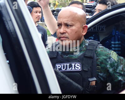 Marawi City, Philippines. Le 06 juillet, 2017. La Police nationale philippine Directeur Directeur général Ronald dela Rosa visites Marawi City personnellement et parler avec les maires de Lanao del Sur sur la planification de la ville Islamique du relèvement et de la reconstruction après la dévastation apportée par l'insurrection. Sherbien Dacalanio : Crédit/Pacific Press/Alamy Live News Banque D'Images