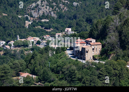 Le village de Venaco (Corse) Banque D'Images