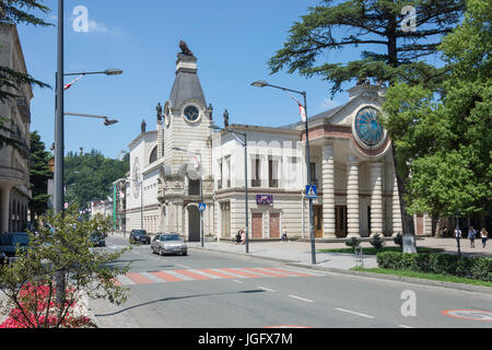 Opéra de Kutaisi, Shota Rustaveli Avenue, Kutaisi, Imereti Province (Mkhare), Géorgie Banque D'Images