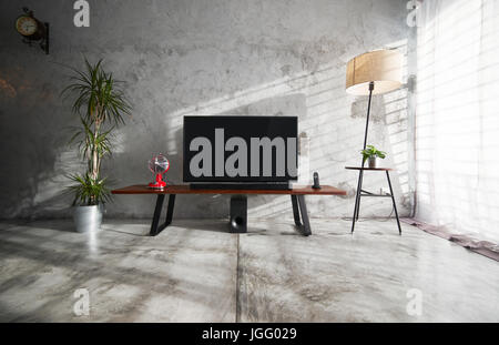 L'intérieur moderne salon avec TV dans un style loft avec terrasse en bois plat et des murs de béton et marbre . Il y a un ventilateur et de l'horloge vintage ,lampes et gree Banque D'Images