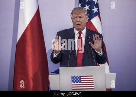 Varsovie, Mazovie, Pologne. 6 juillet, 2017. Le président des États-Unis, Donald Trump lors d'une conférence de presse à Varsovie, Pologne. Credit : Celestino Arce/ZUMA/Alamy Fil Live News Banque D'Images