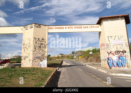 Entrée São Thomé Das Letras, 2016, de la ville, São Tomé Das Letras, Minas Gerais, Brésil. Banque D'Images